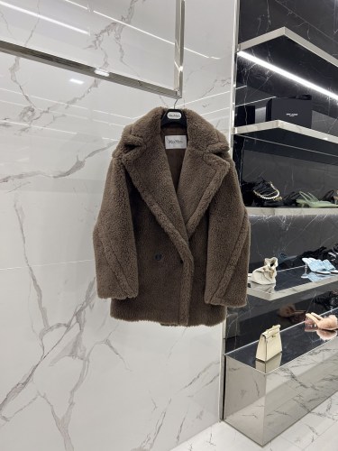 Max Mara Teddy fur Short coat Size XS-M