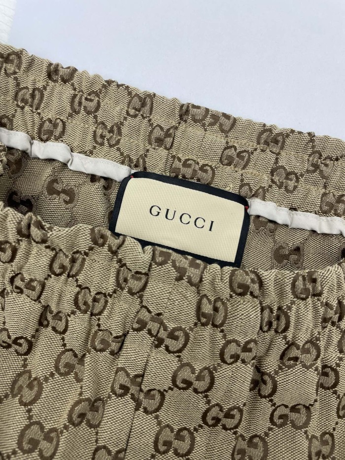 Gucci Sommeranzug Size S-XL