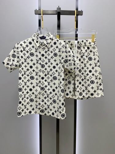 Louis Vuitton Sommeranzug Size M-XXL