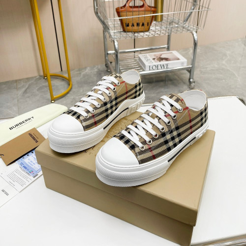 Burberry Sneaker Size 36-45