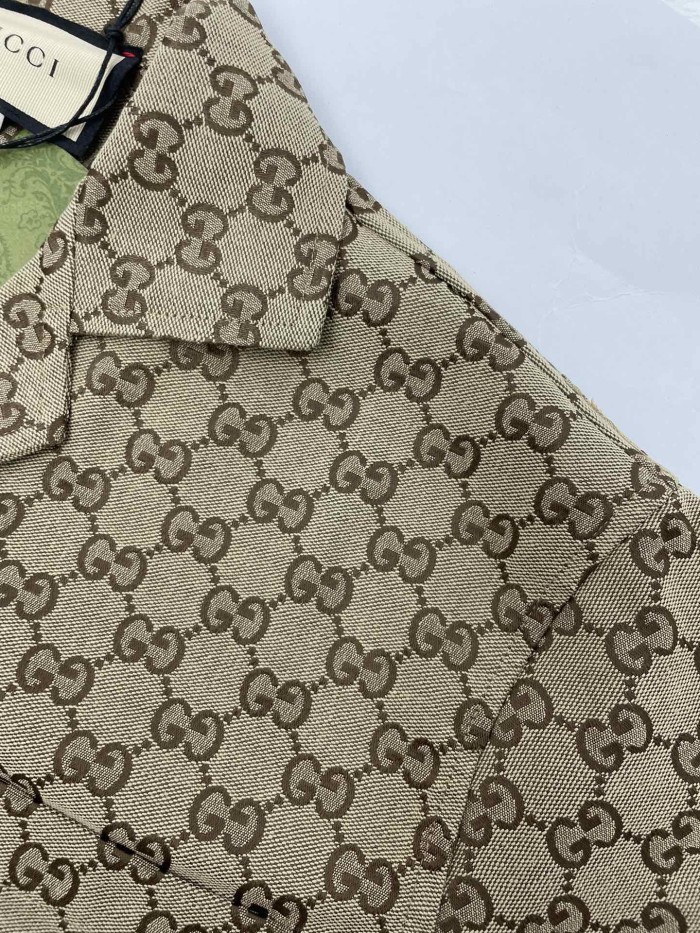 Gucci Sommeranzug Size S-XL