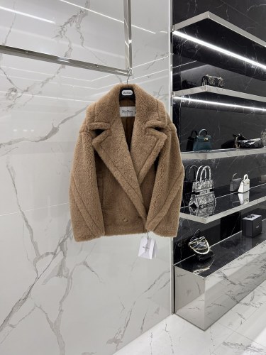 Max Mara Teddy fur Short coat Size XS-M