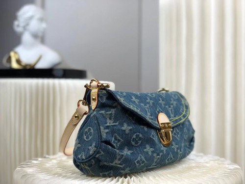 Louis Vuitton M95050 Women Shoulder Bag Size 26*15*9cm