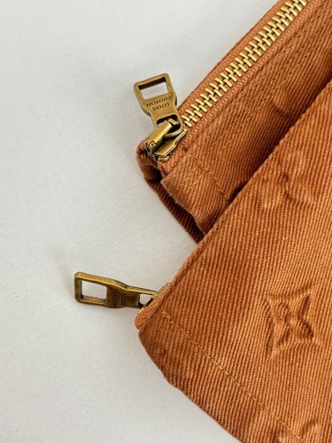 Louis Vuitton Unisex Jeans Size S-XL