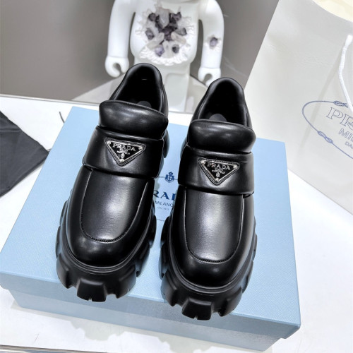 Prada 2024 New Soft padded nappa leather loafers Size 36-40