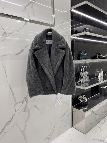 Max Mara Teddy fur Short coat Size XS-M