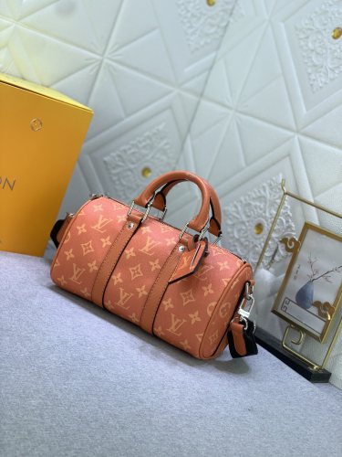 Louis Vuitton Monogram Eclipse Reverse Keepall 25 Travel Bags Size 25*15*11cm