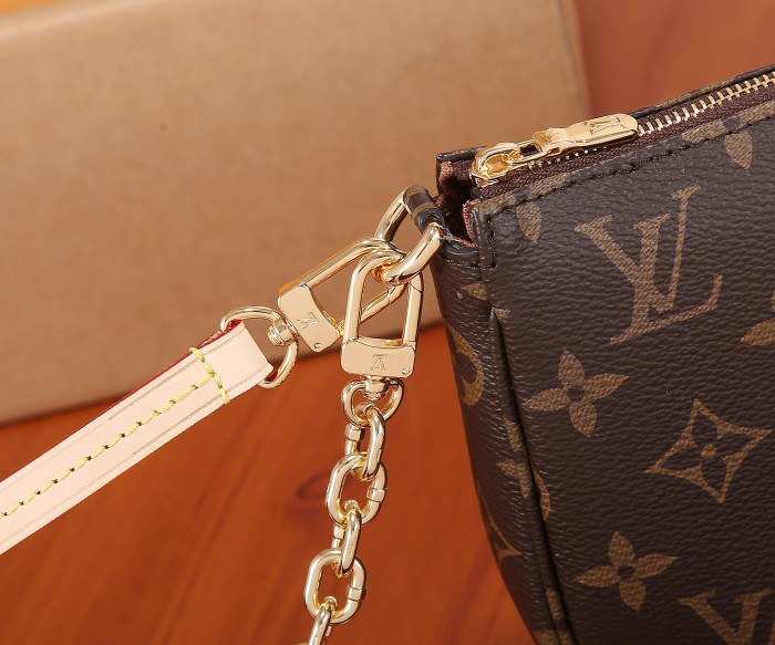 Louis Vuitton M82766 Pochette Accessoires Women Bags Size 23.5*13.5*4cm