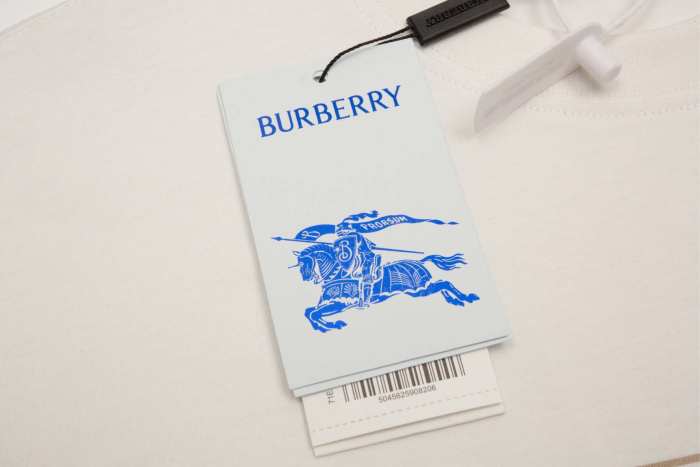 Burberry Unisex T Shirt XS-L 2-Color