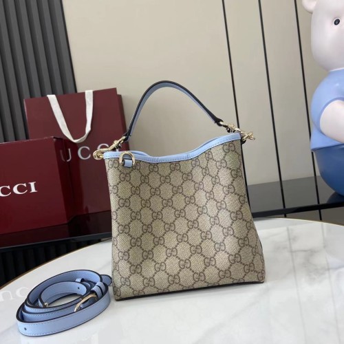 Gucci GG Emblem Women Shoulder Bags Size 20*18*11cm