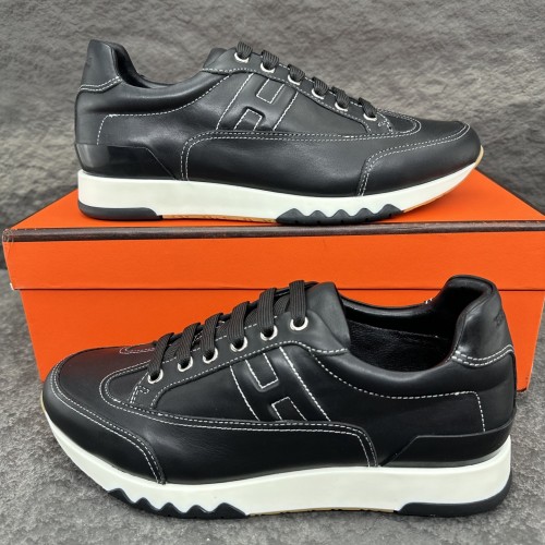 Hermes 25ss Trail Sneaker Size 39-46