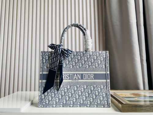 Dior Tote Women Handbags Bags 2-Size