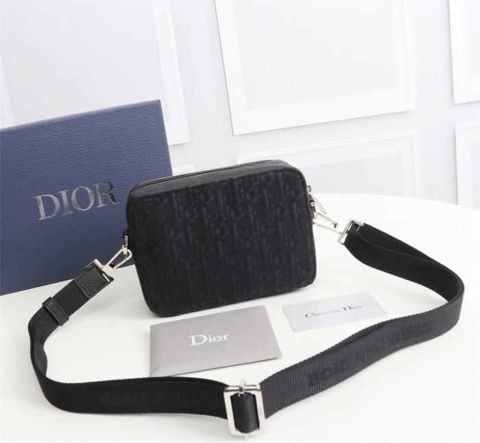 Dior Mens Shoulder Bags 17*12*6cm