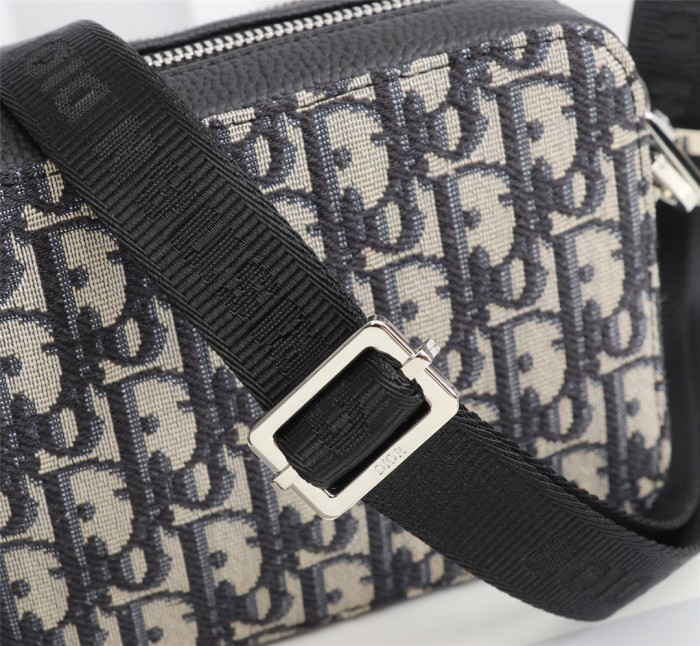 Dior Mens Shoulder Bags 17*12*6cm