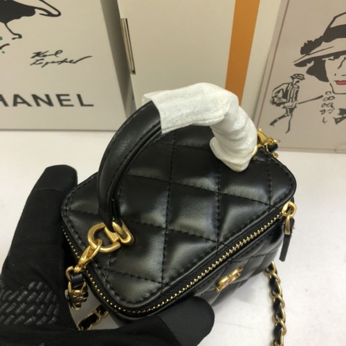 Chanel Women Shoulder Bags 11*8.5*7cm