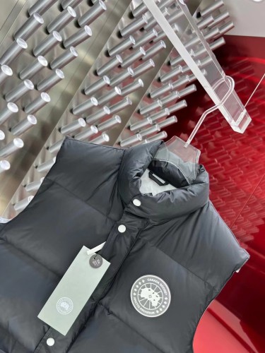 Canada Goose Winter Vest Size XS-XXL