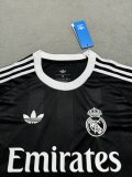 25-26 RMA Black GoalKeeper Fans Soccer Jersey