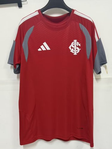 26-27 Internacional Red Training shirts