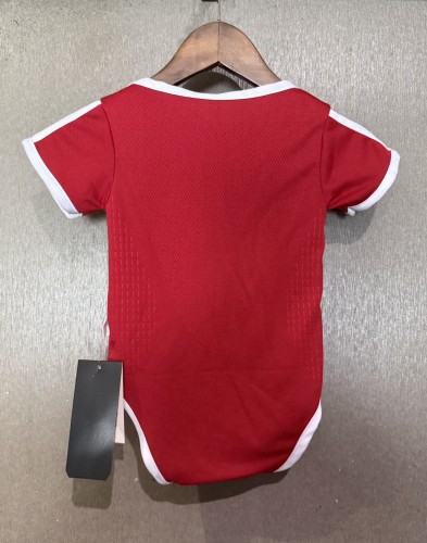 26-27 Man Utd Home Baby Infant Crawl Suit