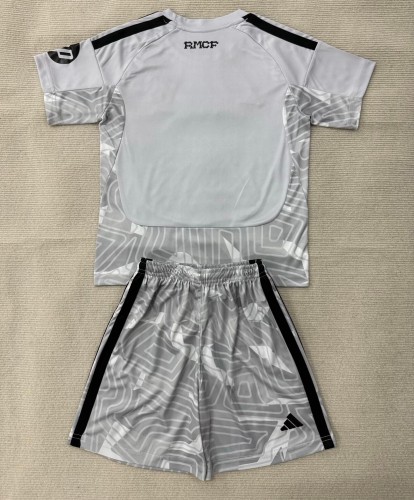 26-27 RMA Grey GoalKeeper Kids Soccer Jersey