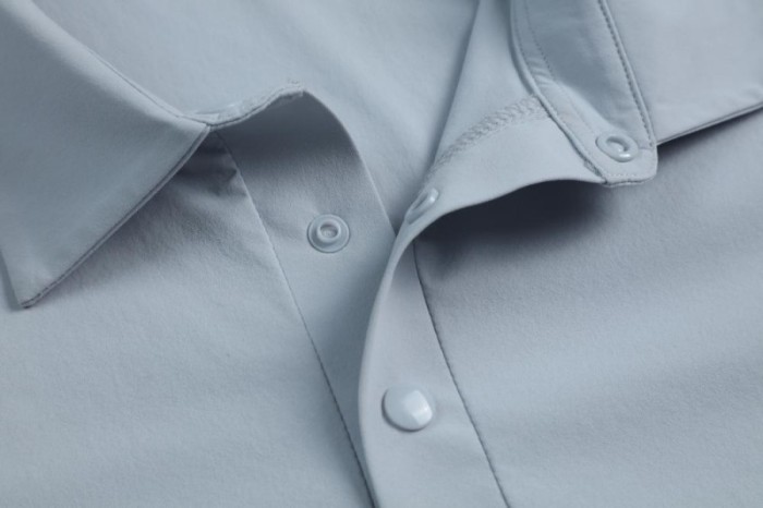 Adult Men's Casual Polo Shirt (wathet) Loose Fit Version with Buttons. Material: 76% Nylon, 24% Spandex