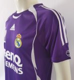 2006-2007 RMA Away Retro Soccer Jersey