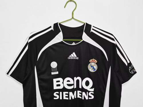 2006-2007 RMA Black Third Retro Soccer Jersey