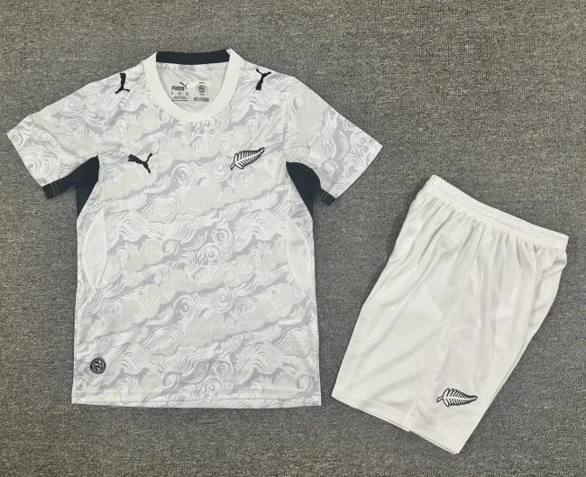 25-26 New Zealand White Kids Soccer Jersey