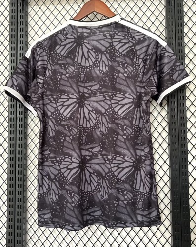 26-27 Colombia Training shirts