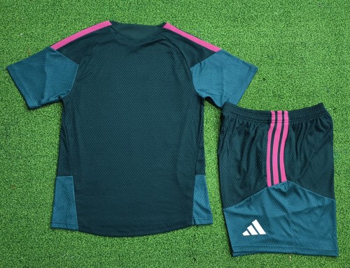 26-27 RMA High Quality Player Version Training Short Suit  (球员套装)