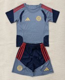 26-27 Bayern Training Adult Suit