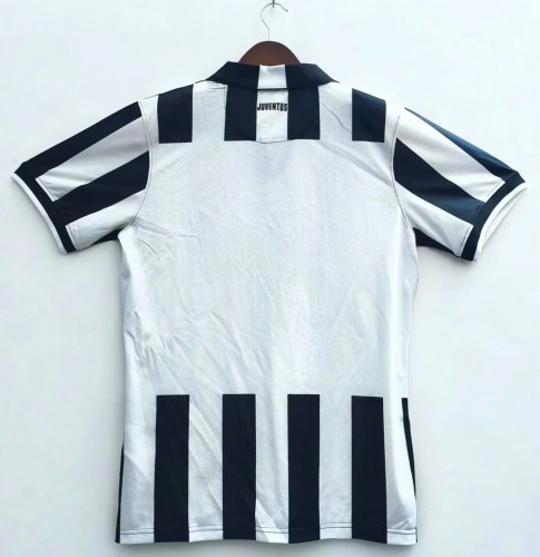 2014-2015 JUV Home Retro Soccer Jersey（不带胸前章）