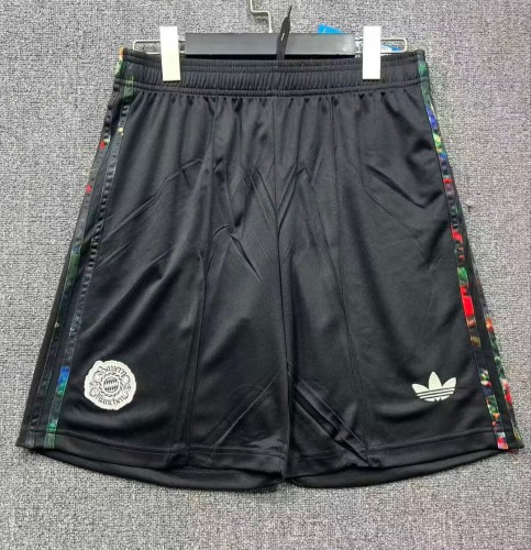 26-27 Bayern Oktoberfest Shorts Pants