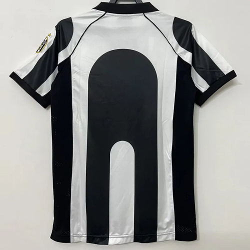 1997-1998 JUV Home Retro Soccer Jersey