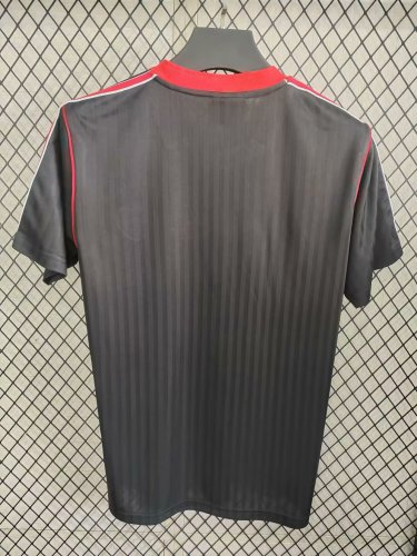 25-26 Man Utd Black Casual Special Edition Fans Soccer Jersey*袖子带白边