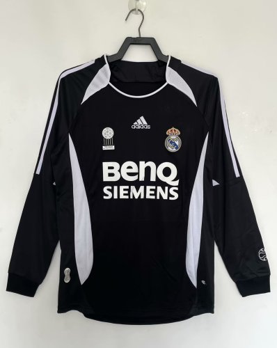 2006-2007 RMA Home Long Sleeve Retro Soccer Jersey