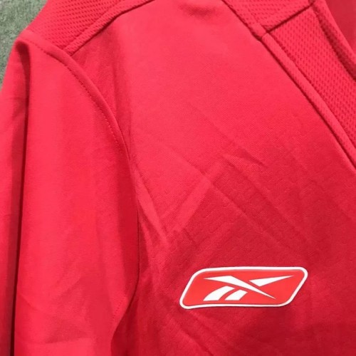 2005 LIV Red Champions Retro Soccer Jersey