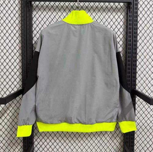 2025 Sporting Lisbon New Pattern Windbreaker