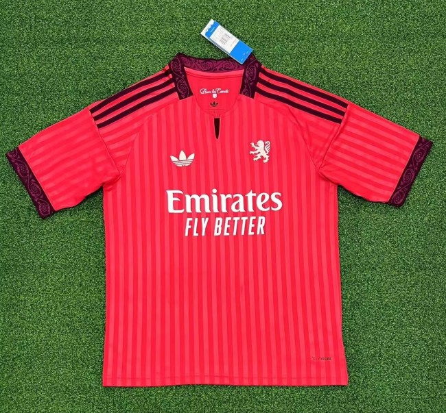 26-27 Lyon Away Fans Soccer Jersey