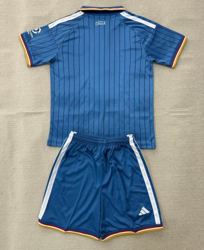 26-27 Como Home Adult Suit