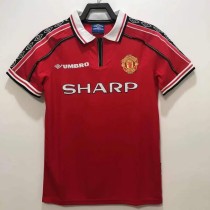 1998 - 1999 Season - The classic home football jersey of Manchester United