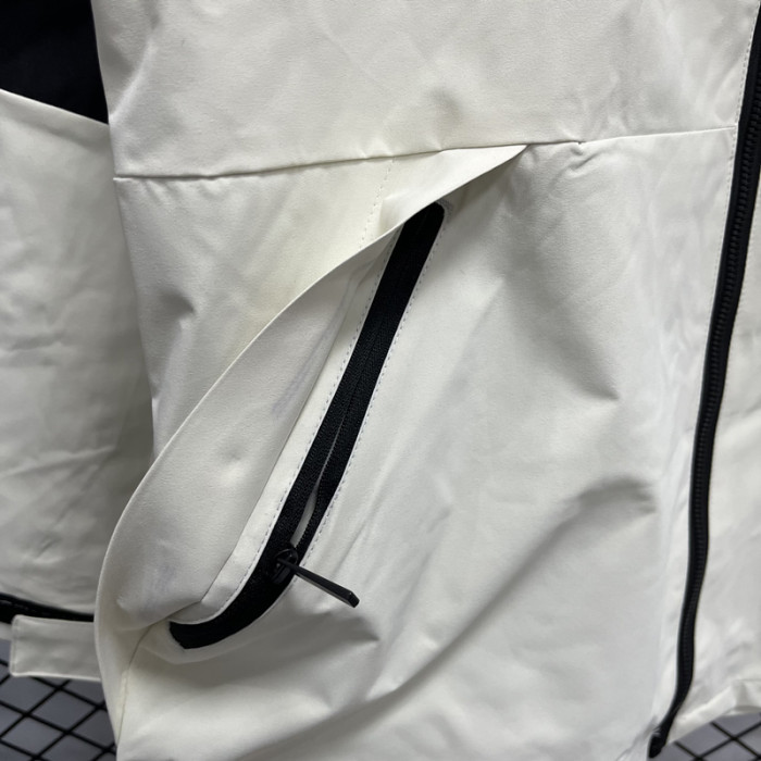 24-25 New Jordan White Outdoor Jackets #B601冲锋衣