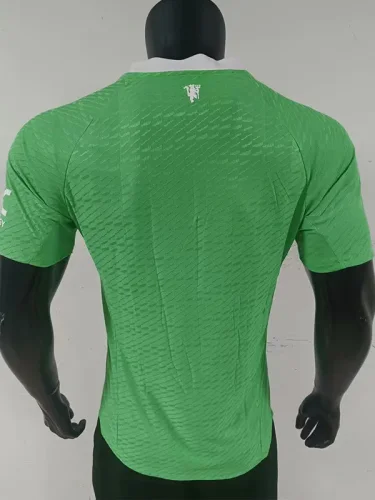 25-26 Man Utd Green Goalkeeper Player Version Soccer Jersey