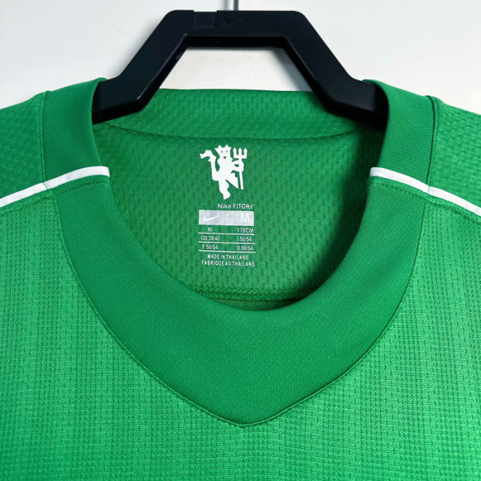 2007-2008 Man Utd Green Goalkeeper Retro Soccer Tersey