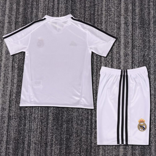 2004-2005 RMA Home Kids Retro Soccer Jersey