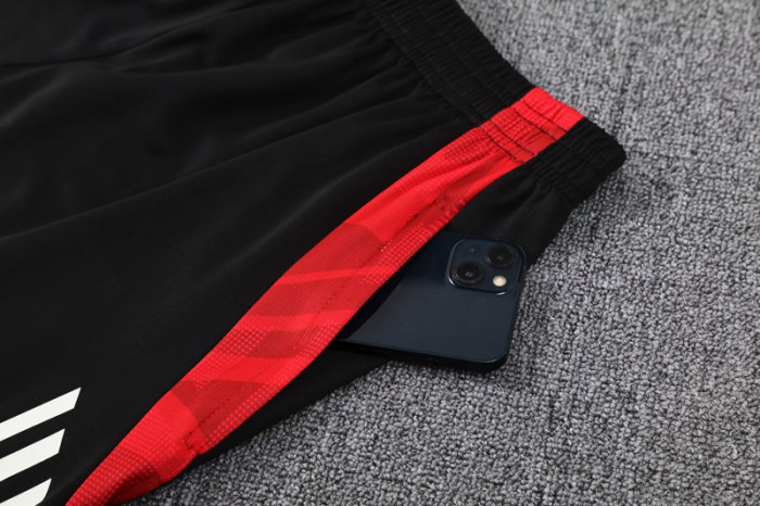 25-26 Man Utd White Training Short Suit