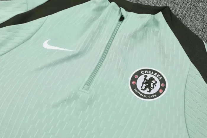 25-26 CHE Light green Half Pull Tracksuit (半拉链)