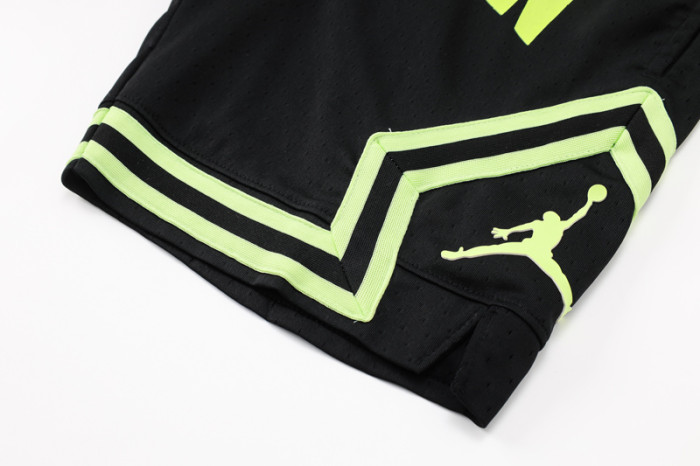 A2438 Jordan Green Black Casual Short Pants