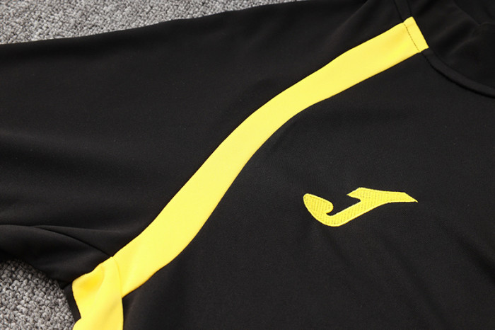 2024 JOM Black Kids Half Pull Tracksuit (童装)(半拉链)