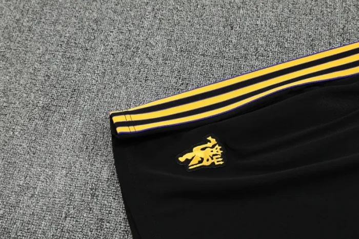 25-26 Man Utd Black Training Short Suit #条纹